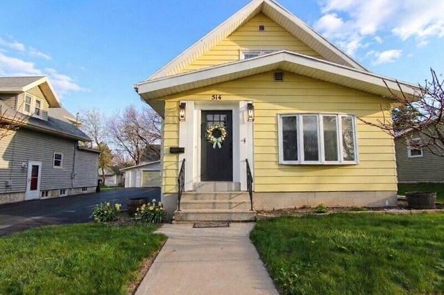 514 E Maple STREET, Horicon, WI 53032