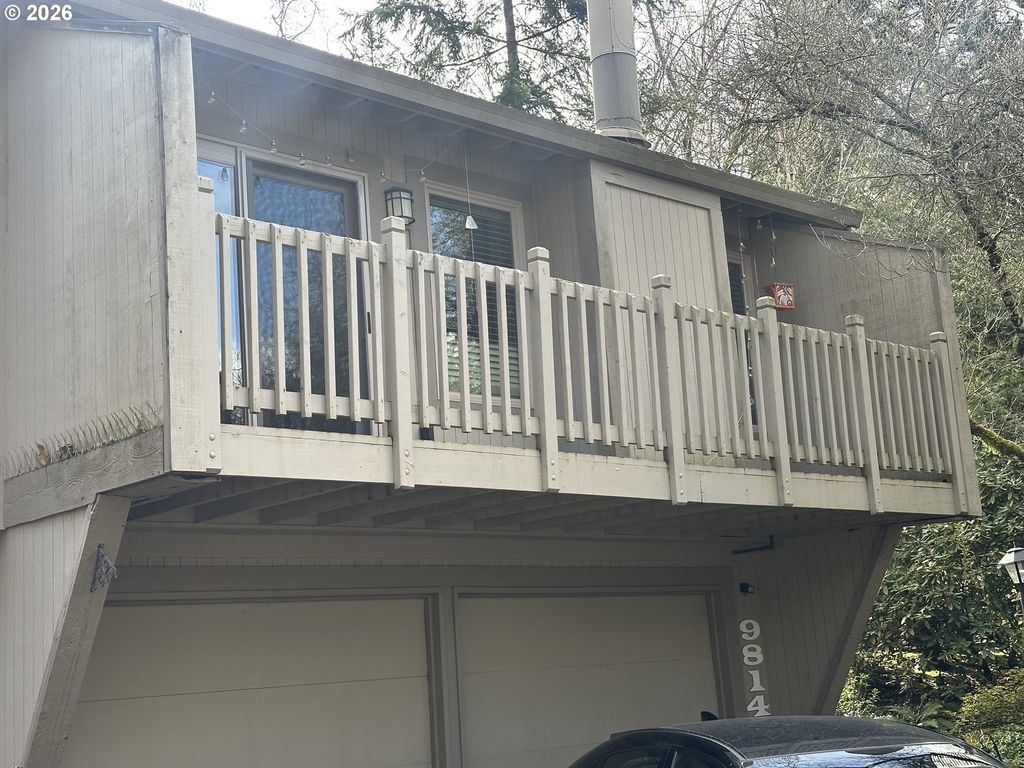 9814 Sw QUAIL POST Rd, Portland, OR 97219