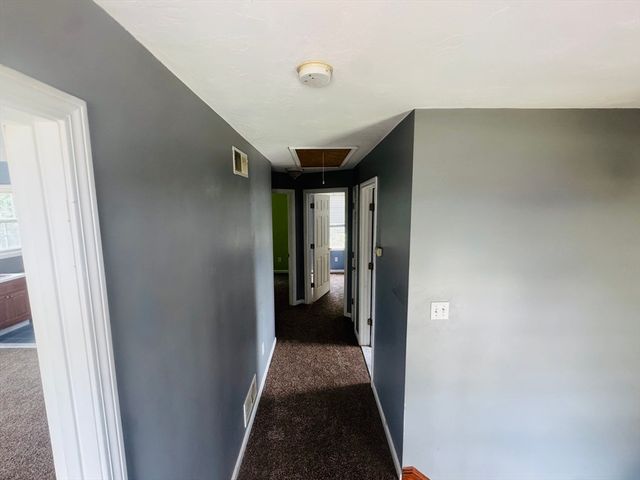 3841 N Main St, Fall River, MA 02720