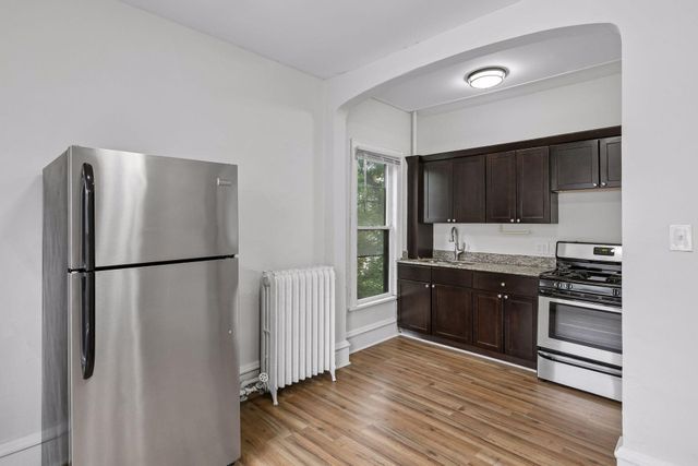 1300 Grand Street NE, Minneapolis, MN 55413