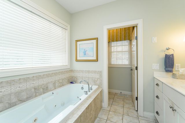 1544 Salem Court SW, Rochester, MN 55902