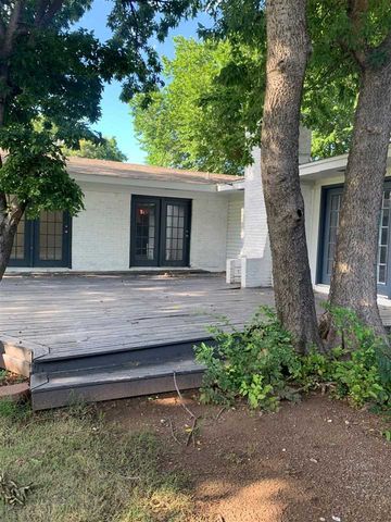 1444 NW 40th st, Lawton, OK 73505