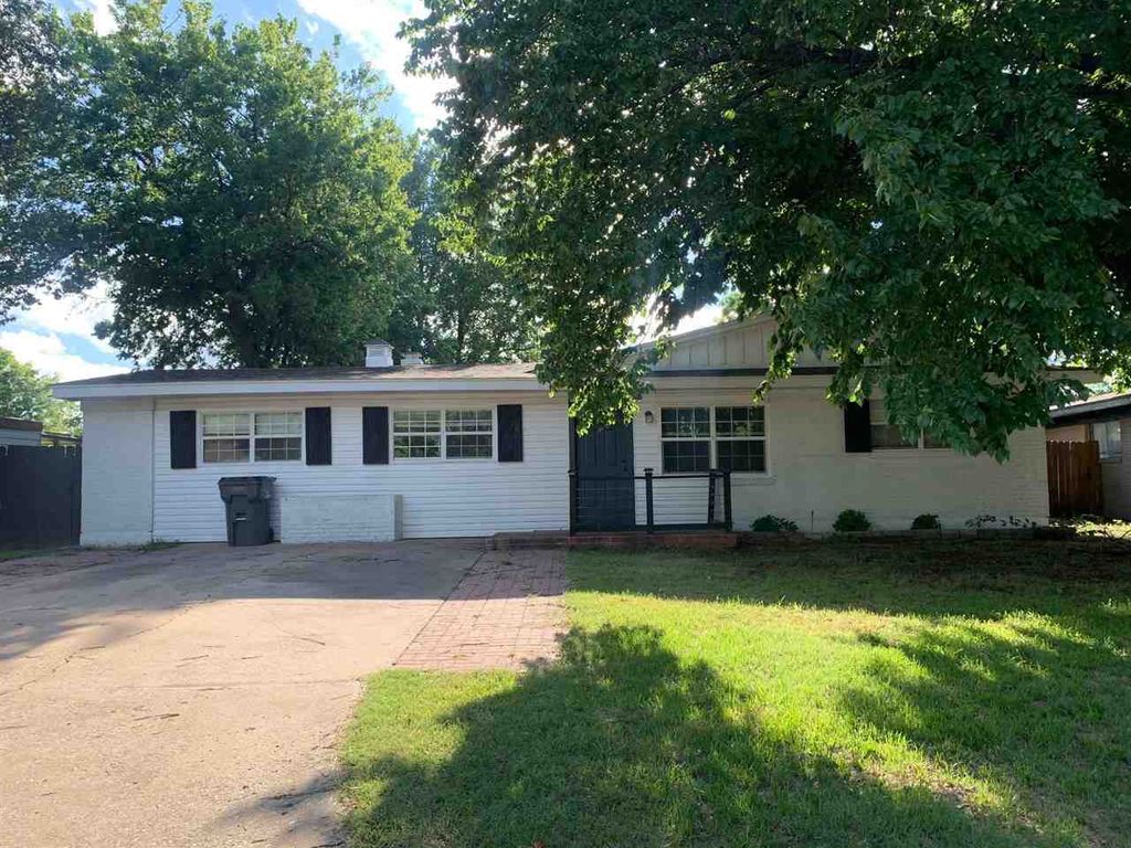 1444 NW 40th st, Lawton, OK 73505