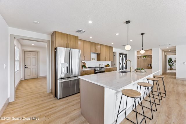 43 Westview Lane, Cocoa Beach, FL 32931