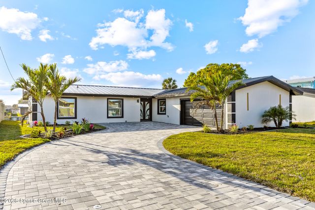 43 Westview Lane, Cocoa Beach, FL 32931