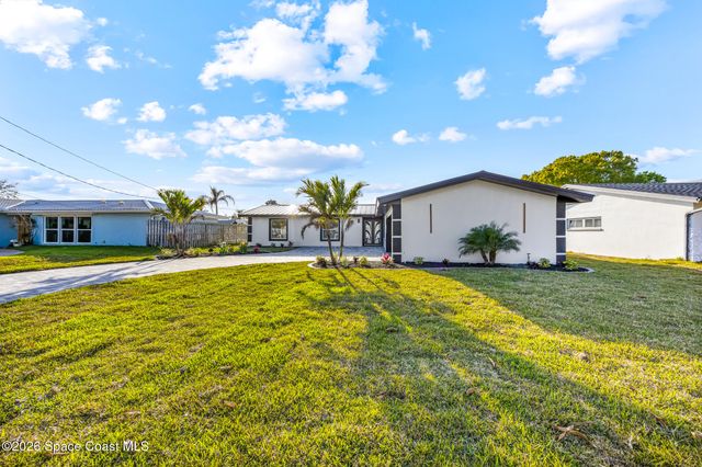 43 Westview Lane, Cocoa Beach, FL 32931