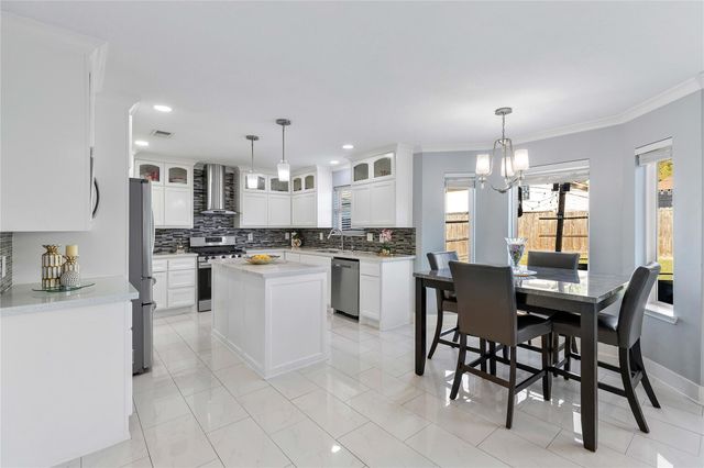 405 Mystic Trail Loop, Houston, TX 77339