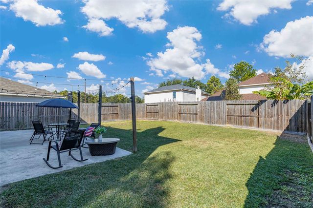 405 Mystic Trail Loop, Houston, TX 77339