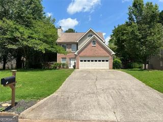 5670 Windswept Trace, Sugar Hill, GA 30518