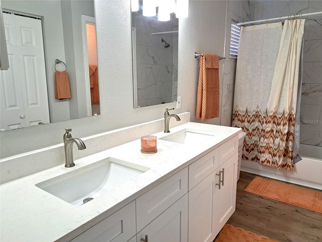 10318 CRYSTAL POINT DRIVE, Orlando, FL 32825