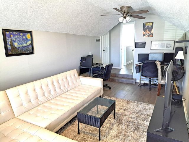 10318 CRYSTAL POINT DRIVE, Orlando, FL 32825