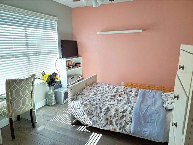 10318 CRYSTAL POINT DRIVE, Orlando, FL 32825