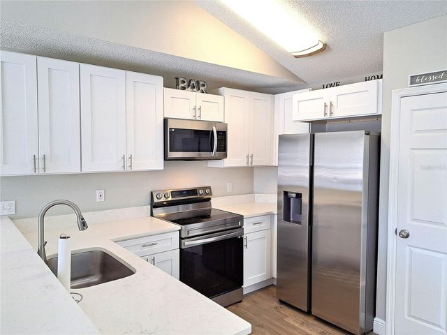 10318 CRYSTAL POINT DRIVE, Orlando, FL 32825