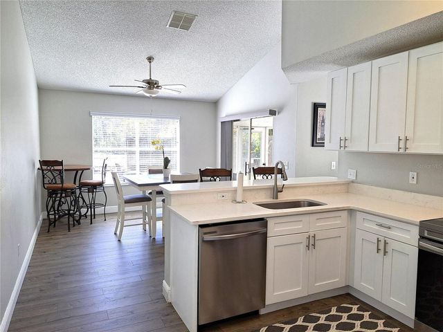 10318 CRYSTAL POINT DRIVE, Orlando, FL 32825