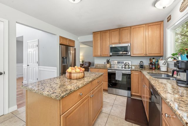 1430 Lancelot Court, Portage, MI 49002