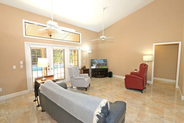 1118 SW Forest Hill Cove, Port St. Lucie, Port St Lucie, FL 34986