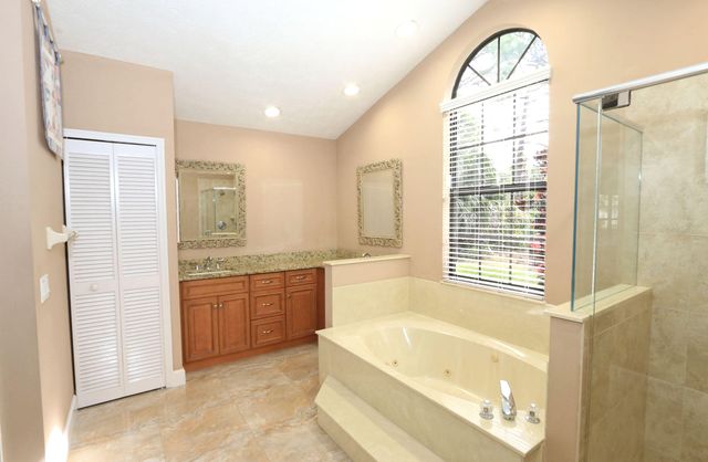 1118 SW Forest Hill Cove, Port St. Lucie, Port St Lucie, FL 34986