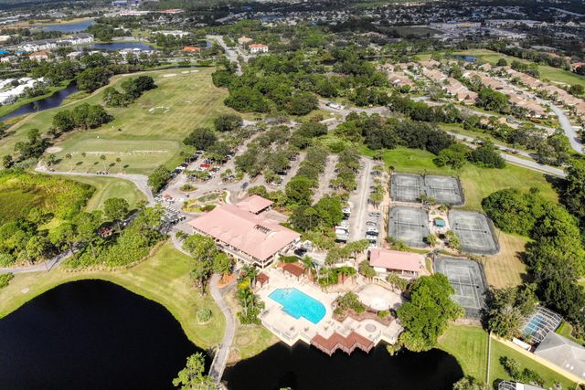 1118 SW Forest Hill Cove, Port St. Lucie, Port St Lucie, FL 34986