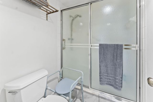 9451 Evergreen Place 404, Davie, FL 33324