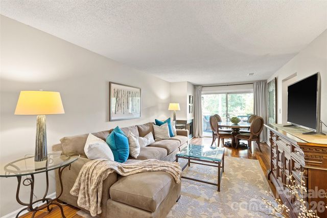 2508 Stradbrook Drive B, Charlotte, NC 28210