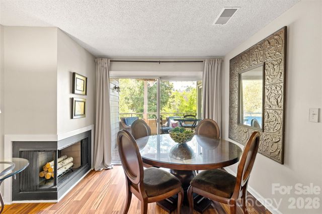 2508 Stradbrook Drive B, Charlotte, NC 28210
