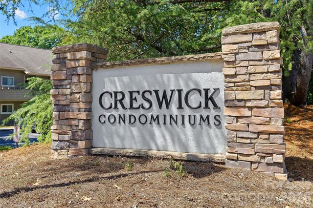 2508 Stradbrook Drive B, Charlotte, NC 28210