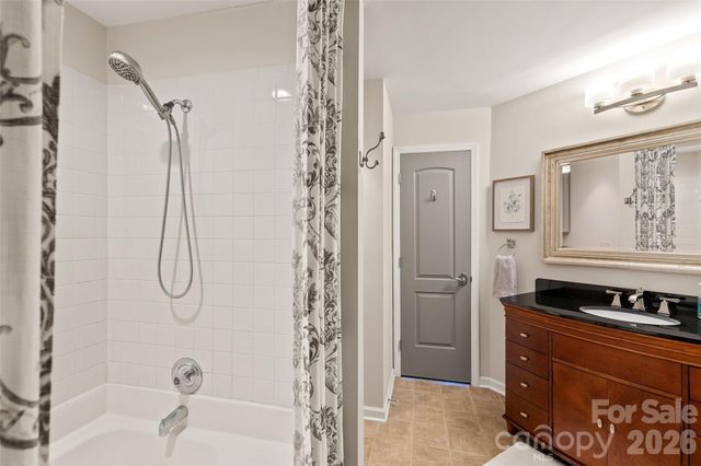 2508 Stradbrook Drive B, Charlotte, NC 28210