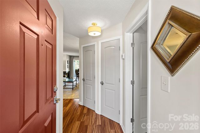 2508 Stradbrook Drive B, Charlotte, NC 28210