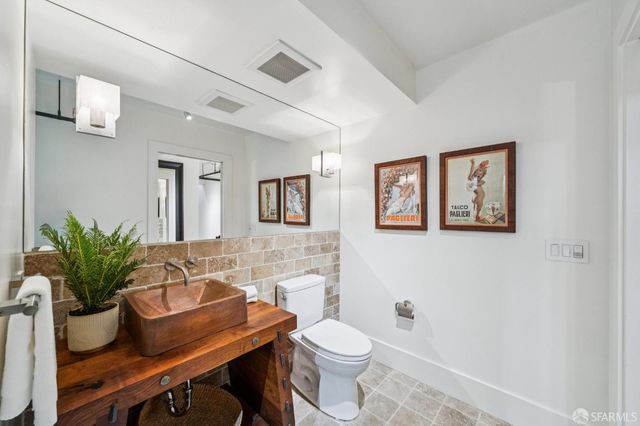 355 Bryant Street 109, San Francisco, CA 94107