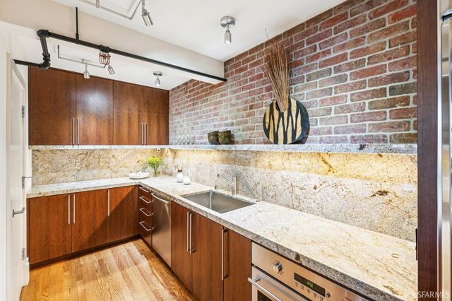 355 Bryant Street 109, San Francisco, CA 94107