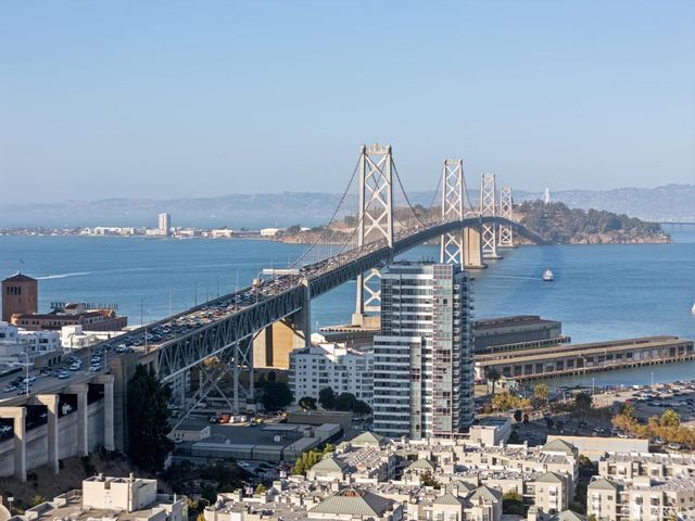 355 Bryant Street 109, San Francisco, CA 94107