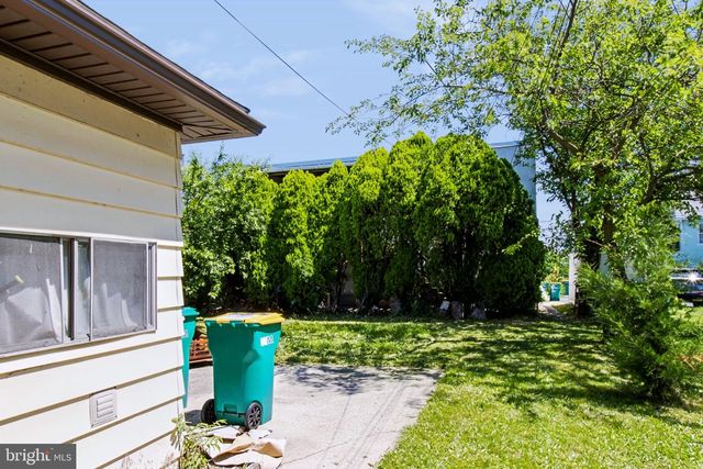 242 S ENOLA DR, Enola, PA 17025