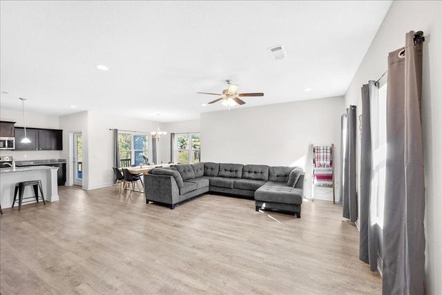 3030 Crown Creek Circle, Crestview, FL 32539