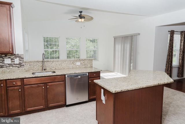643 YENSID DR, Middletown, DE 19709