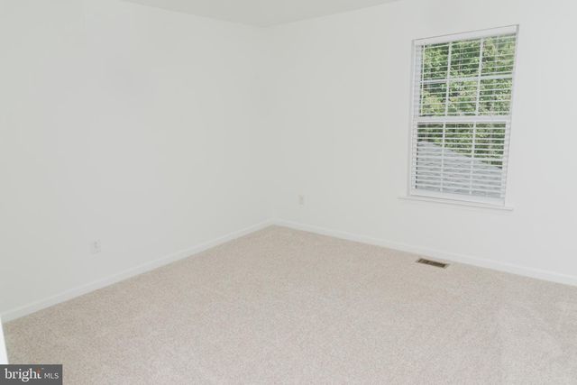 643 YENSID DR, Middletown, DE 19709