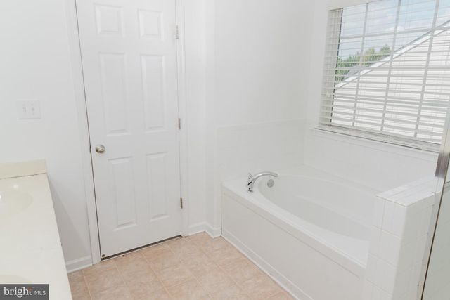 643 YENSID DR, Middletown, DE 19709