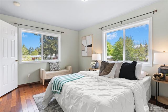 2111 201st Place SW, Lynnwood, WA 98036