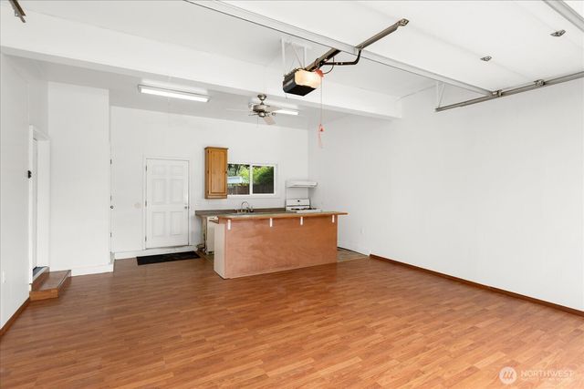 2111 201st Place SW, Lynnwood, WA 98036
