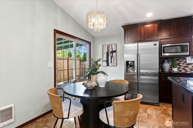 2111 201st Place SW, Lynnwood, WA 98036