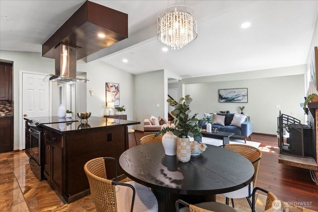 2111 201st Place SW, Lynnwood, WA 98036