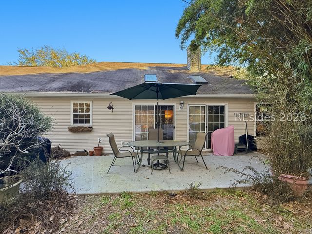 81 Bridgewater Dr, Bluffton, SC 29910