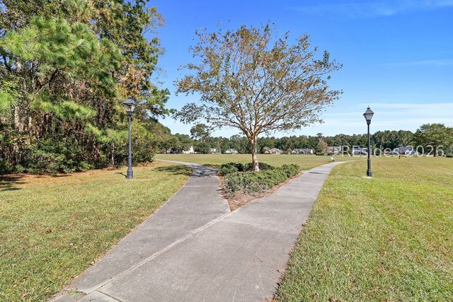 81 Bridgewater Dr, Bluffton, SC 29910