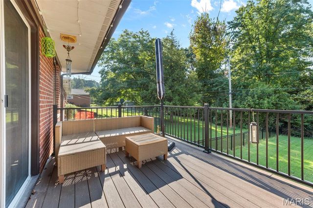 67 Cheshire Drive, Belleville, IL 62223