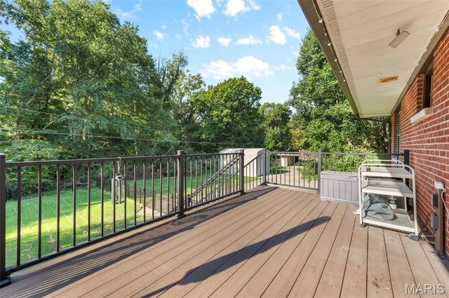 67 Cheshire Drive, Belleville, IL 62223