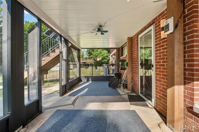 67 Cheshire Drive, Belleville, IL 62223