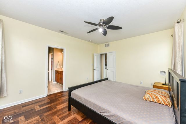 12374 Wolverton Way, Fishers, IN 46037