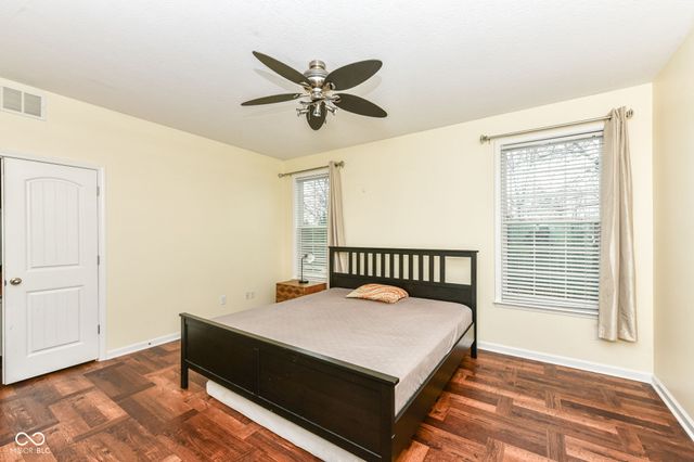 12374 Wolverton Way, Fishers, IN 46037