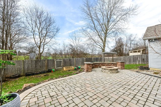 12374 Wolverton Way, Fishers, IN 46037