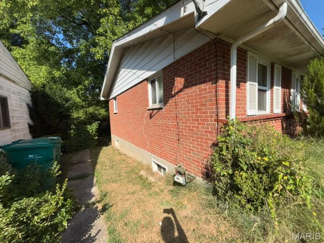 10217 Trio Lane, St Louis, MO 63137