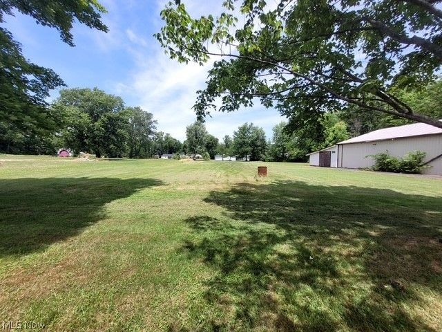 41386 Schadden Road, Elyria, OH 44035